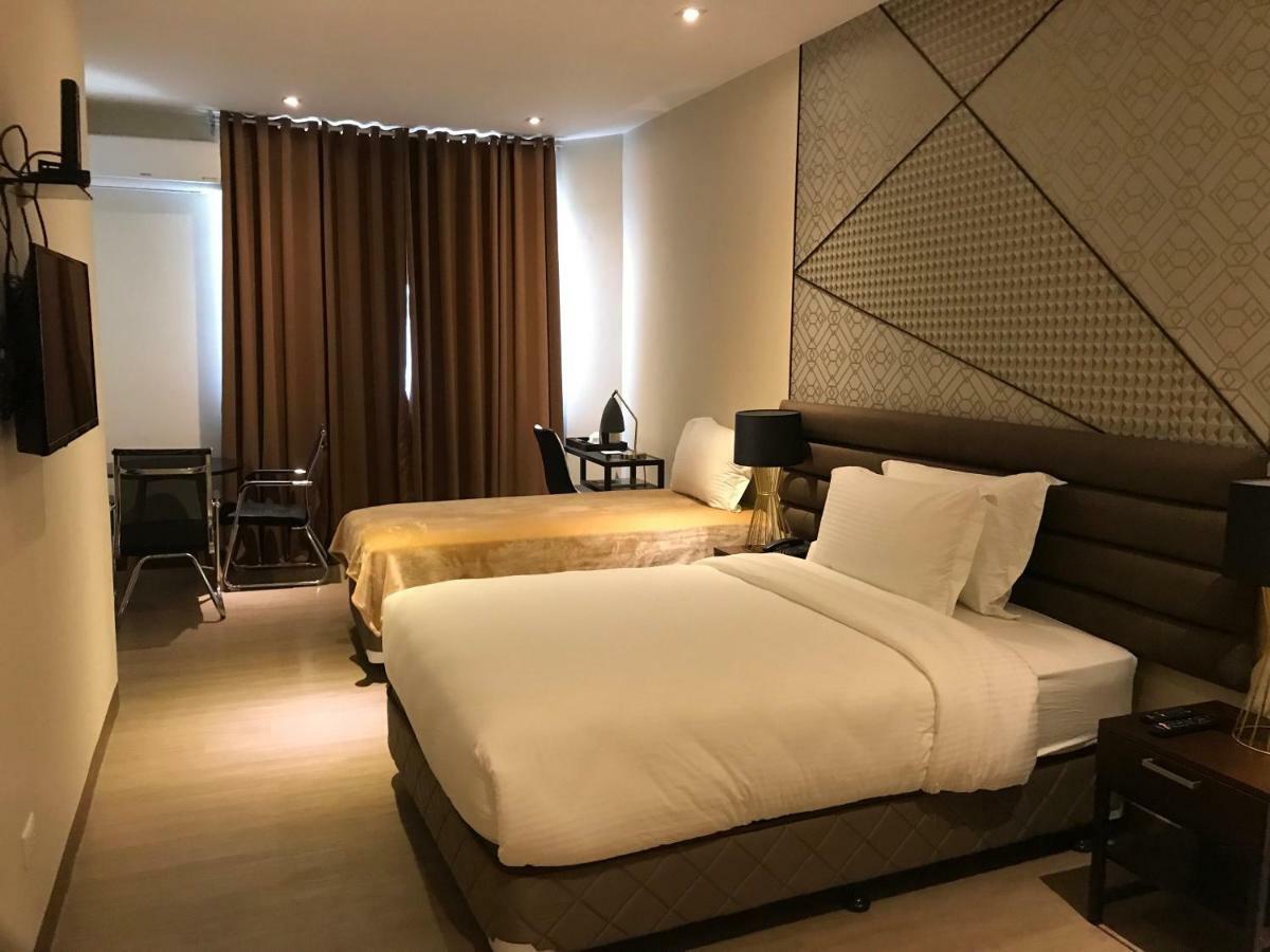 Maxx Hotel Ortigas Pasig City Ngoại thất bức ảnh