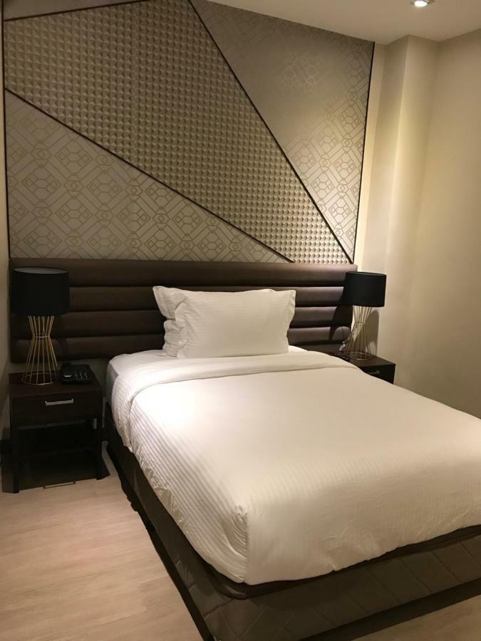 Maxx Hotel Ortigas Pasig City Ngoại thất bức ảnh